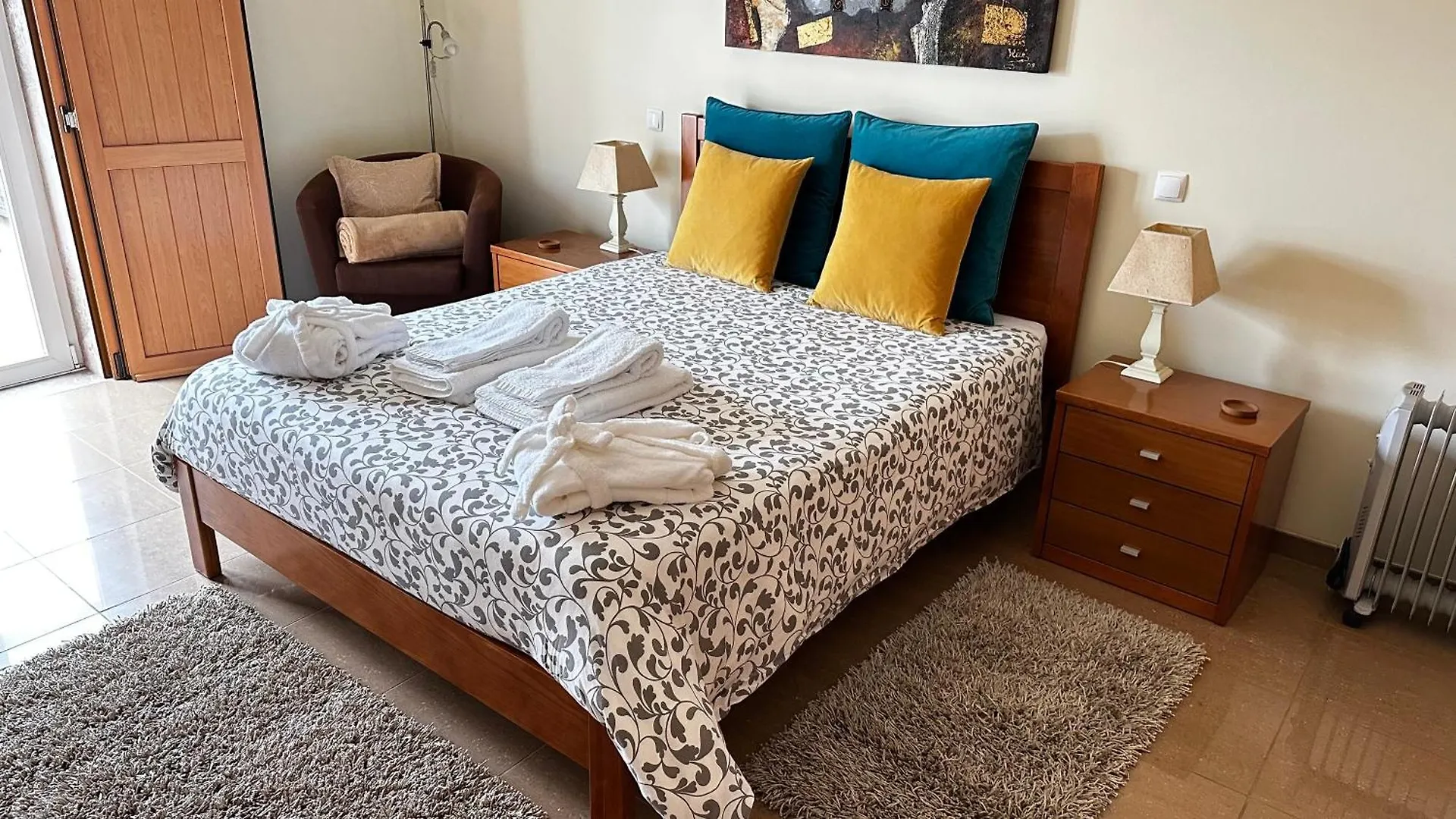 Charming Luz House - T2 apartment with jacuzzi Tavira