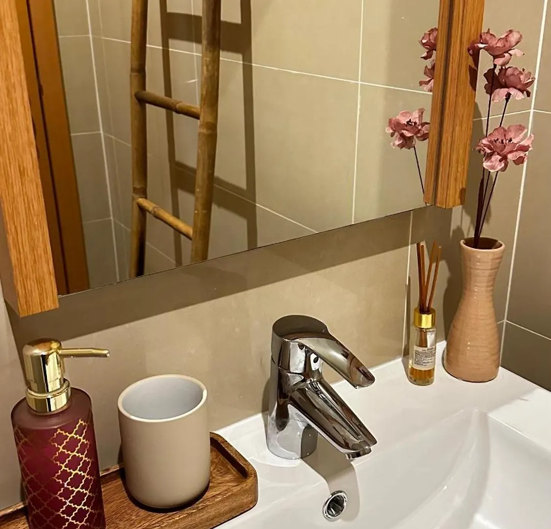 Charming Luz House - T2 apartment with jacuzzi Tavira